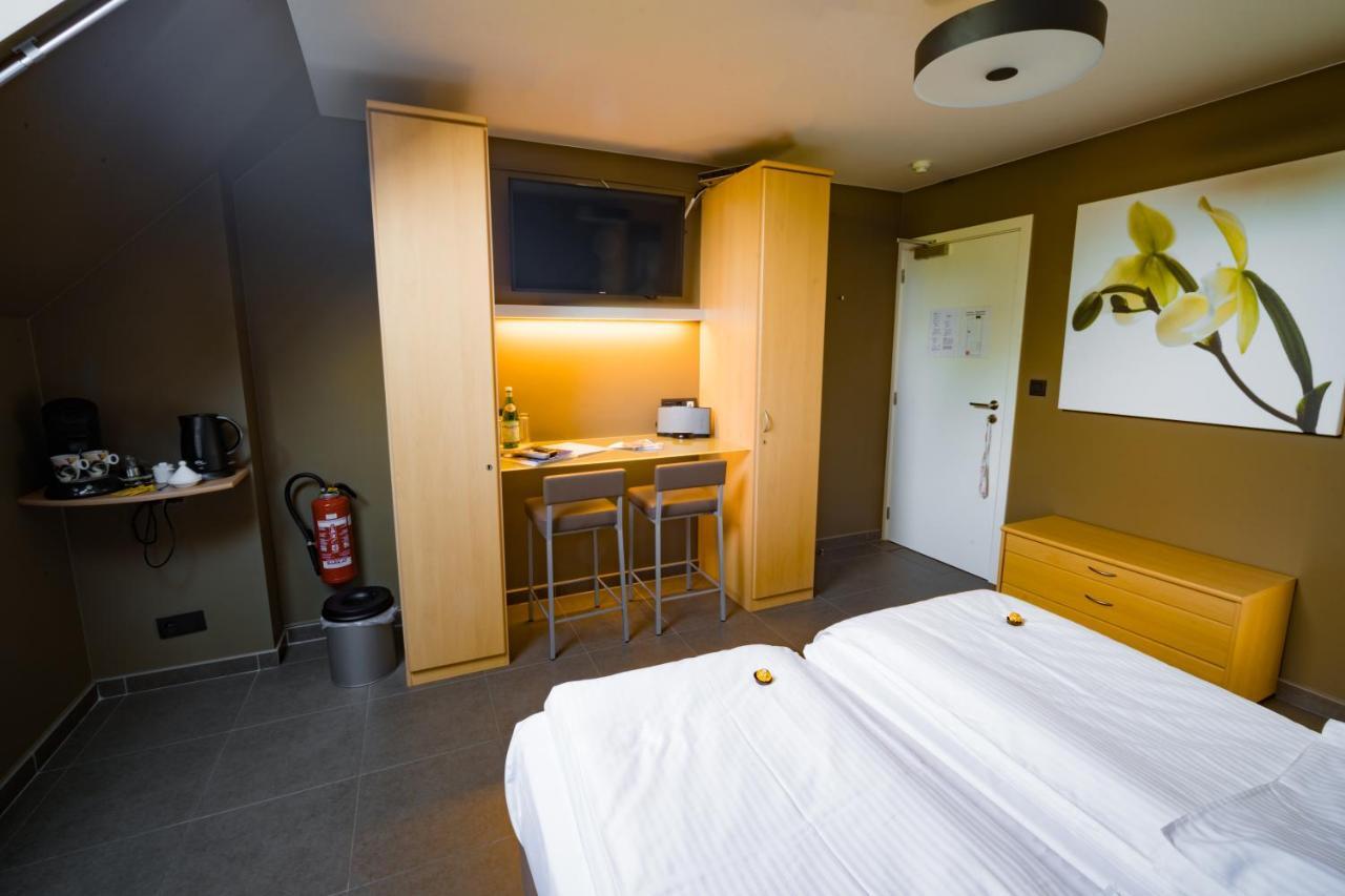 Su'Ro Bed And Breakfast เกนต์ ภายนอก รูปภาพ