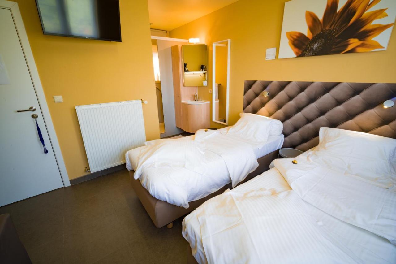 Su'Ro Bed And Breakfast เกนต์ ภายนอก รูปภาพ